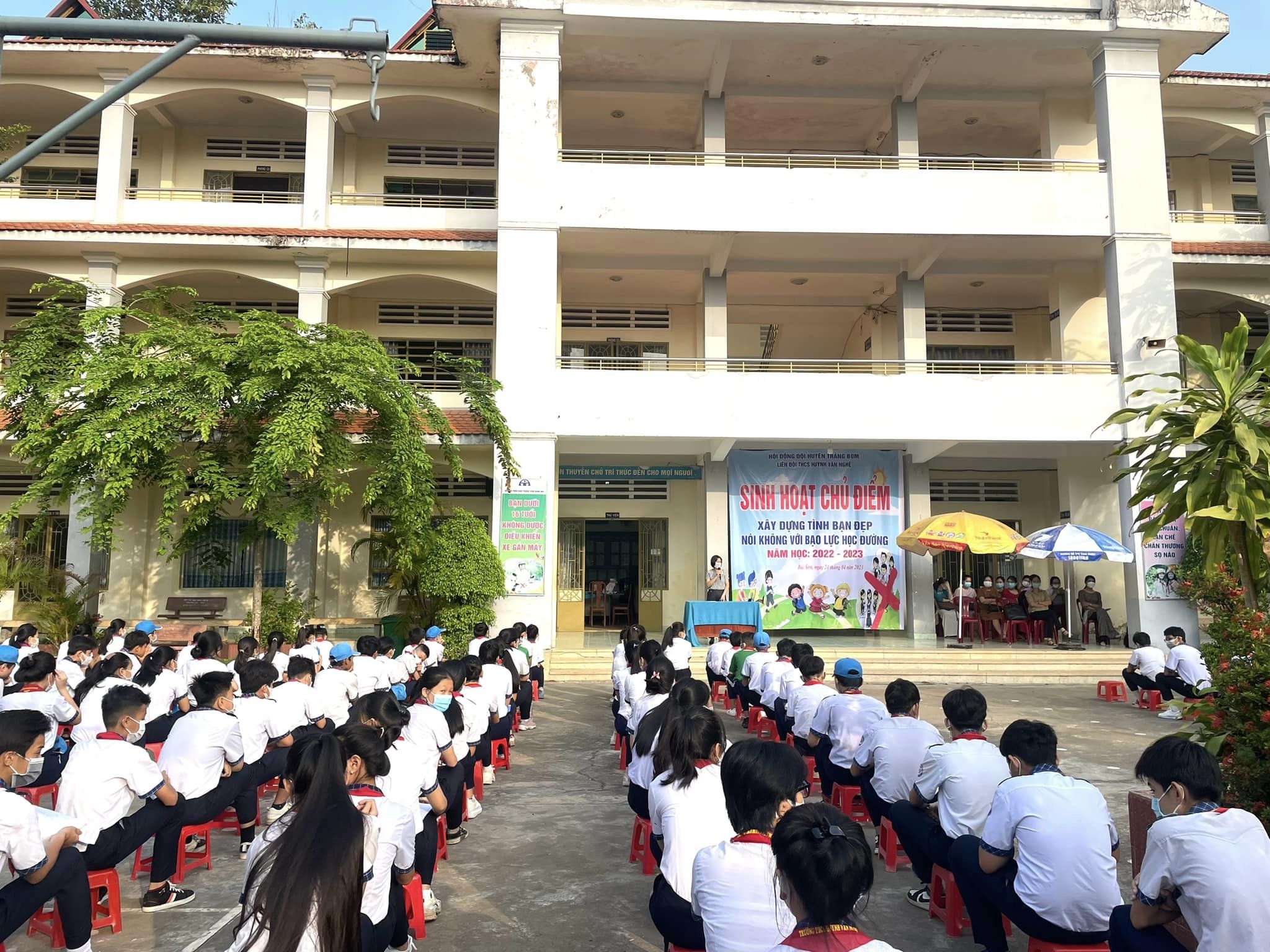 Chuyên đề “Xây dựng tình bạn đẹp, nói không với bạo lực học đường".